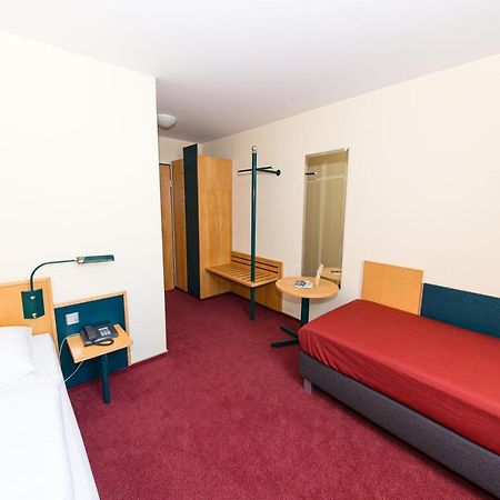 Akzent Parkhotel Trebbin Екстер'єр фото