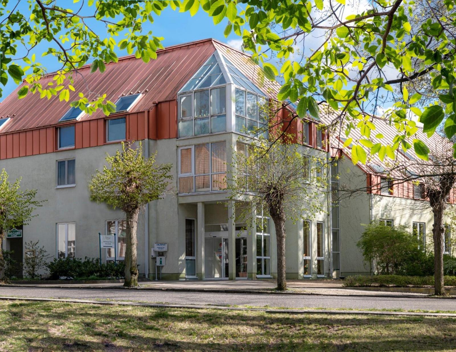 Akzent Parkhotel Trebbin Екстер'єр фото