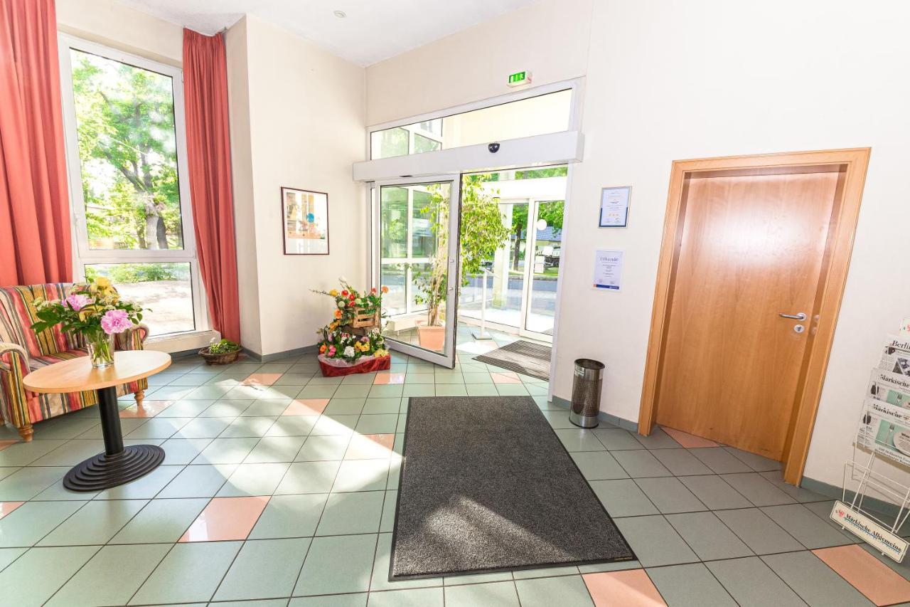 Akzent Parkhotel Trebbin Екстер'єр фото