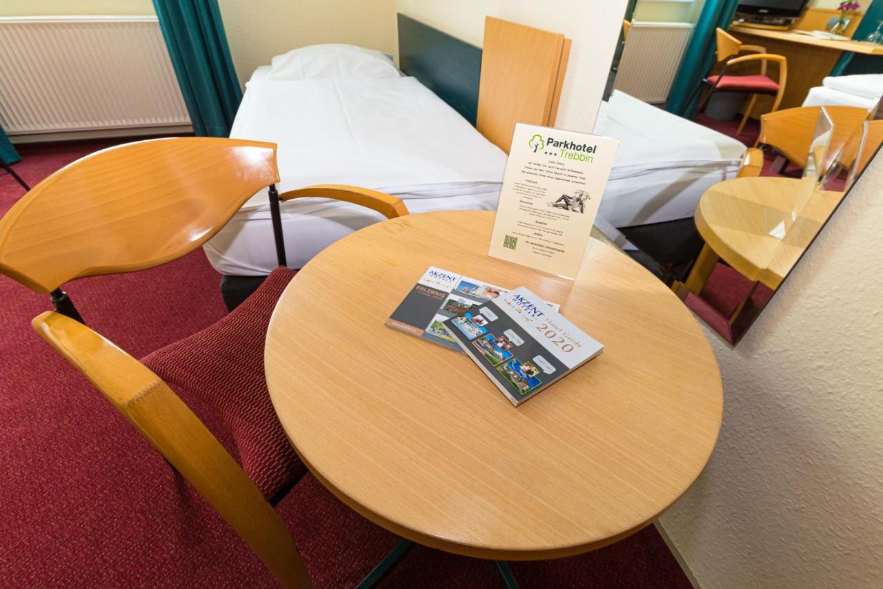 Akzent Parkhotel Trebbin Екстер'єр фото